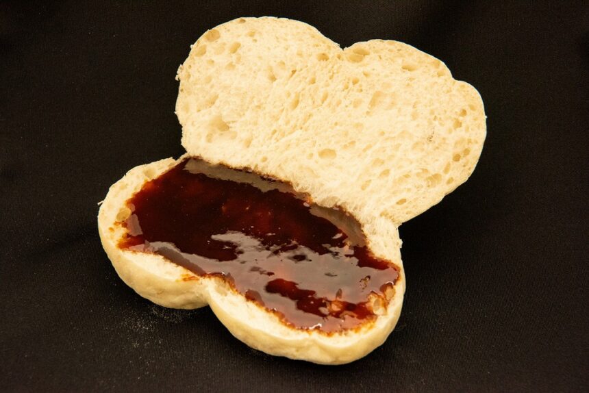 フリアンパン洋菓子店 フランスみそパン 1枚目