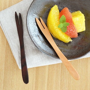 木製 和風フォークフォーク カトラリー ピック 和菓子用 ヒメフォーク おうちカフェ 雑貨 おしゃれ カフェ風 かわいい モダン ナチュラル【メール便対象】 TOUGEI 1枚目