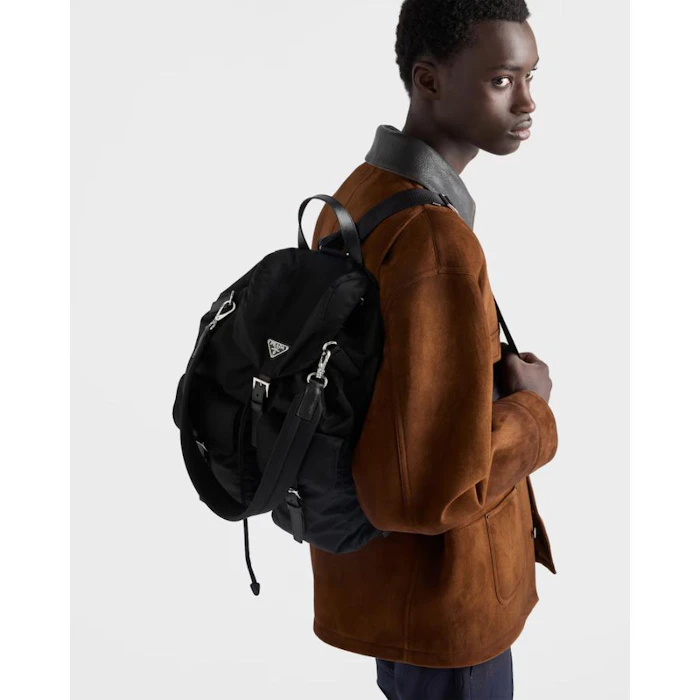 PRADA Re-Nylon バックパック 2枚目
