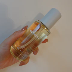 Jade Japan LOA THE OIL スタイリングオイル 1枚目