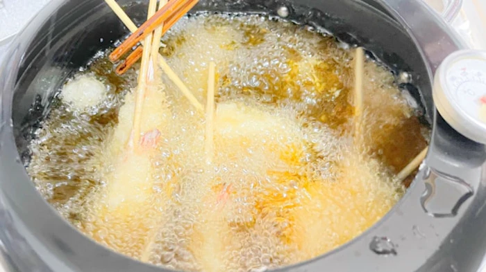 \クーポンで半額/ 串カツオールスター 50本セット 串カツ 手軽 簡単 揚げ調理 大容量 詰め合わせ 冷凍 食品 冷凍食品 おかず 惣菜 揚げ物 お弁当 誕生日 おかずに お弁当に 便利 お試し おためし 3枚目
