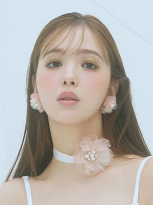 CALNAMUR SHEER 3D FLOWER BIJOU PIERCE 3枚目