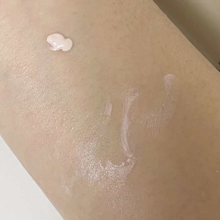 ETVOS エトヴォス 公式( ETVOS ) 素肌に溶け込む スキンケア べース。うるおい溢れる ツヤ肌 へ 「ミネラルインナートリートメントベース 25ml SPF31 PA+++ ラベンダーベージュ 2枚目