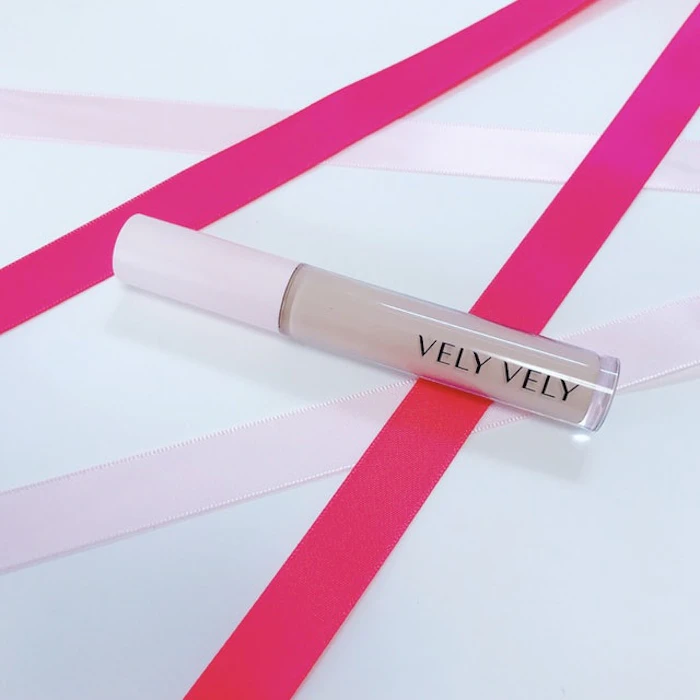 VELYVELY アイエムカスタムフローレスコンシーラー 1枚目