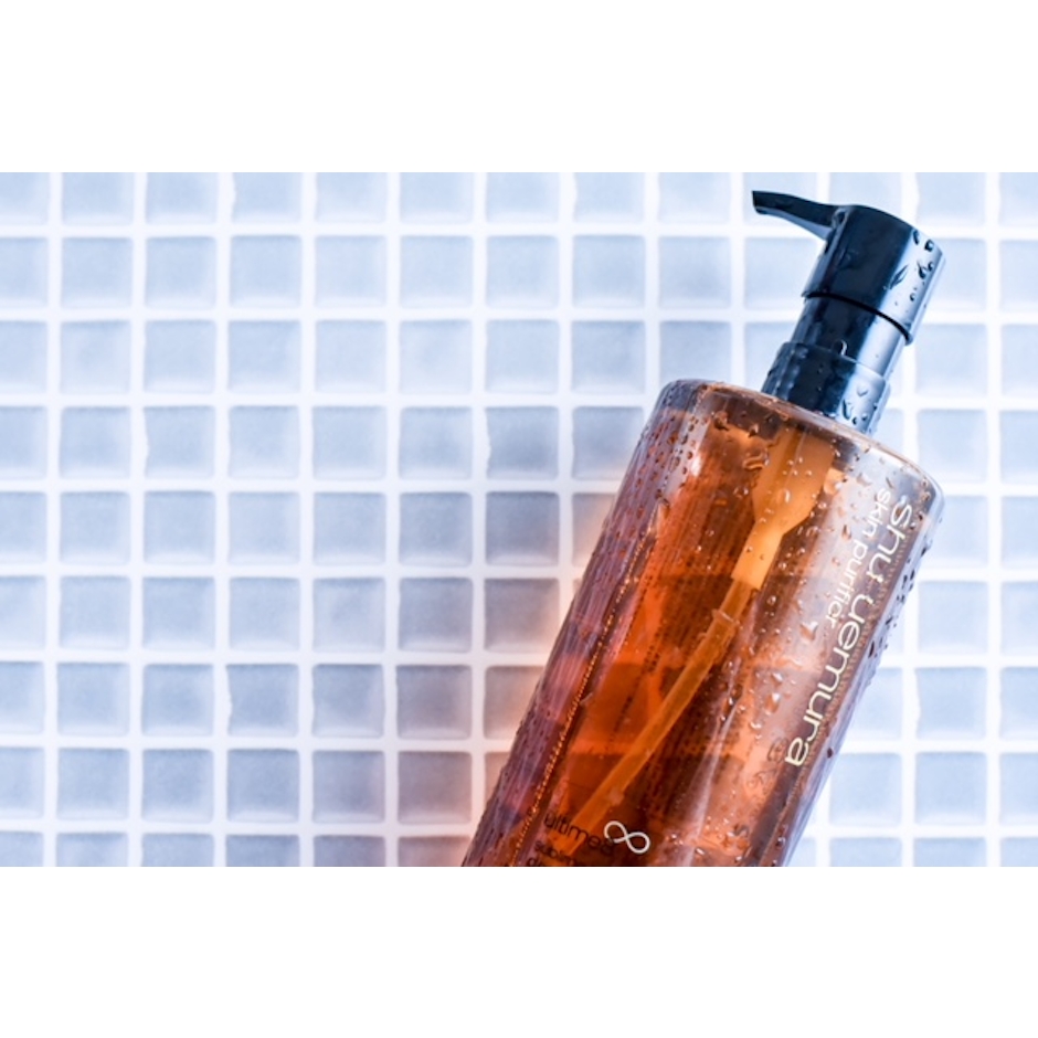 shu uemura アルティム8∞ スブリム ビューティ クレンジング オイル 1枚目