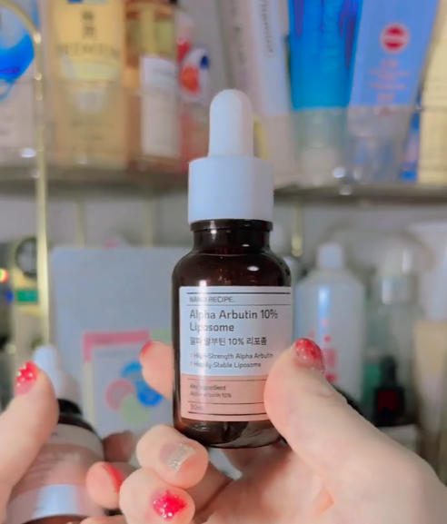 NANO RECIPE αアルブチン 10％ リポソーム 30ml 2枚目