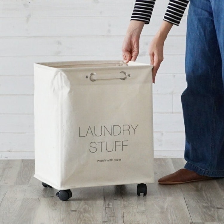 Laundry キャスター付きランドリーバスケット 2枚目