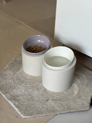 ideaco ideaco イデアコ ペットフィーダー 食器とベースがセパレートで便利 おしゃれ スタイリッシュ 人気ブランド ペットフード容器 ペットフード入れ Pet Feeder フードボウル High 1枚目
