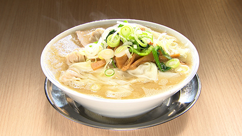 桜上水 船越 ワンタンメン塩 1枚目