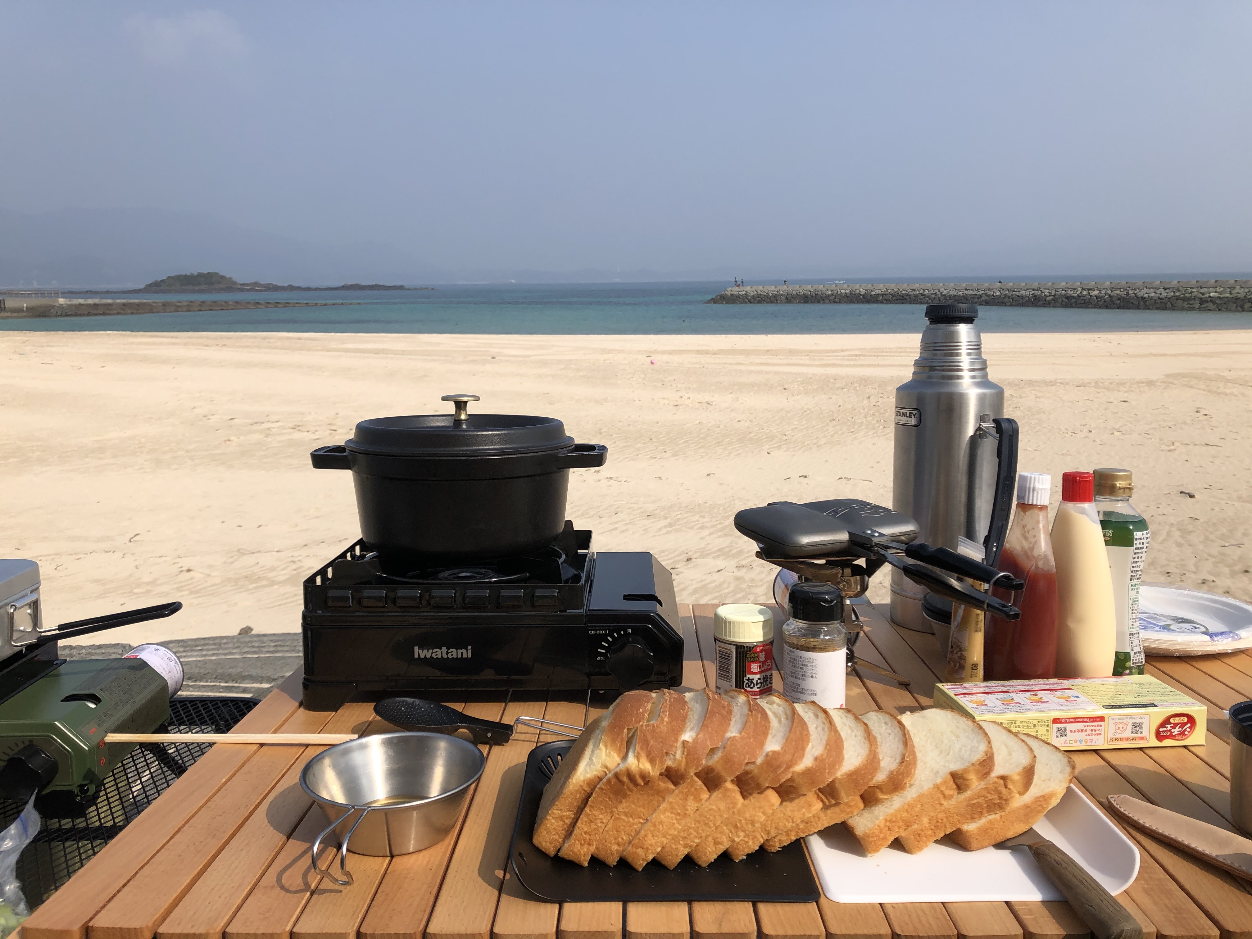 [ストウブ] ピコ ココット ラウンド 22cm 2.6L STAUB 両手鍋(7903-0001)[並行輸入品] ブラック 22cm 1枚目