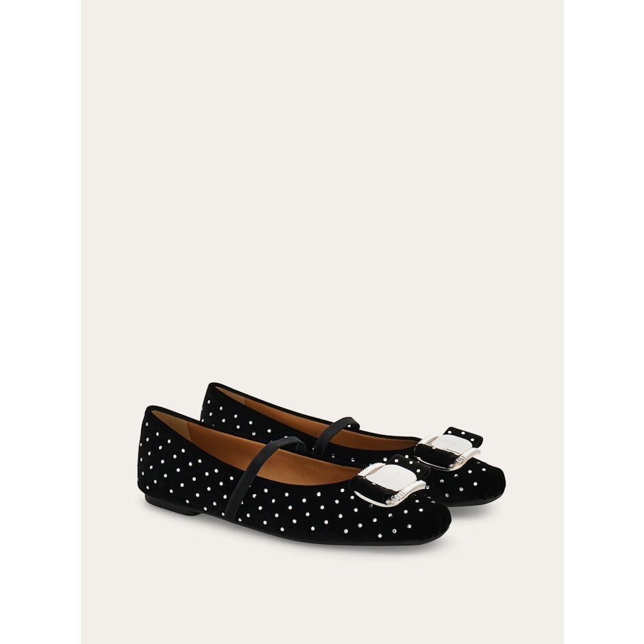 FERRAGAMO Ballet flat with Vara buckle 1枚目