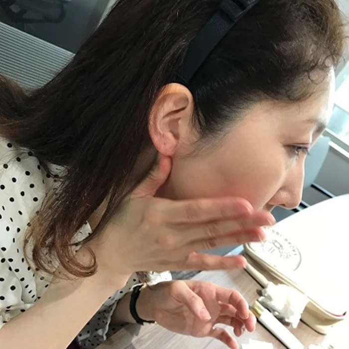 カバーマーク セルアドバンスト ローションWR 2枚目