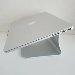 Spinido ノートパソコン スタンド 1枚目