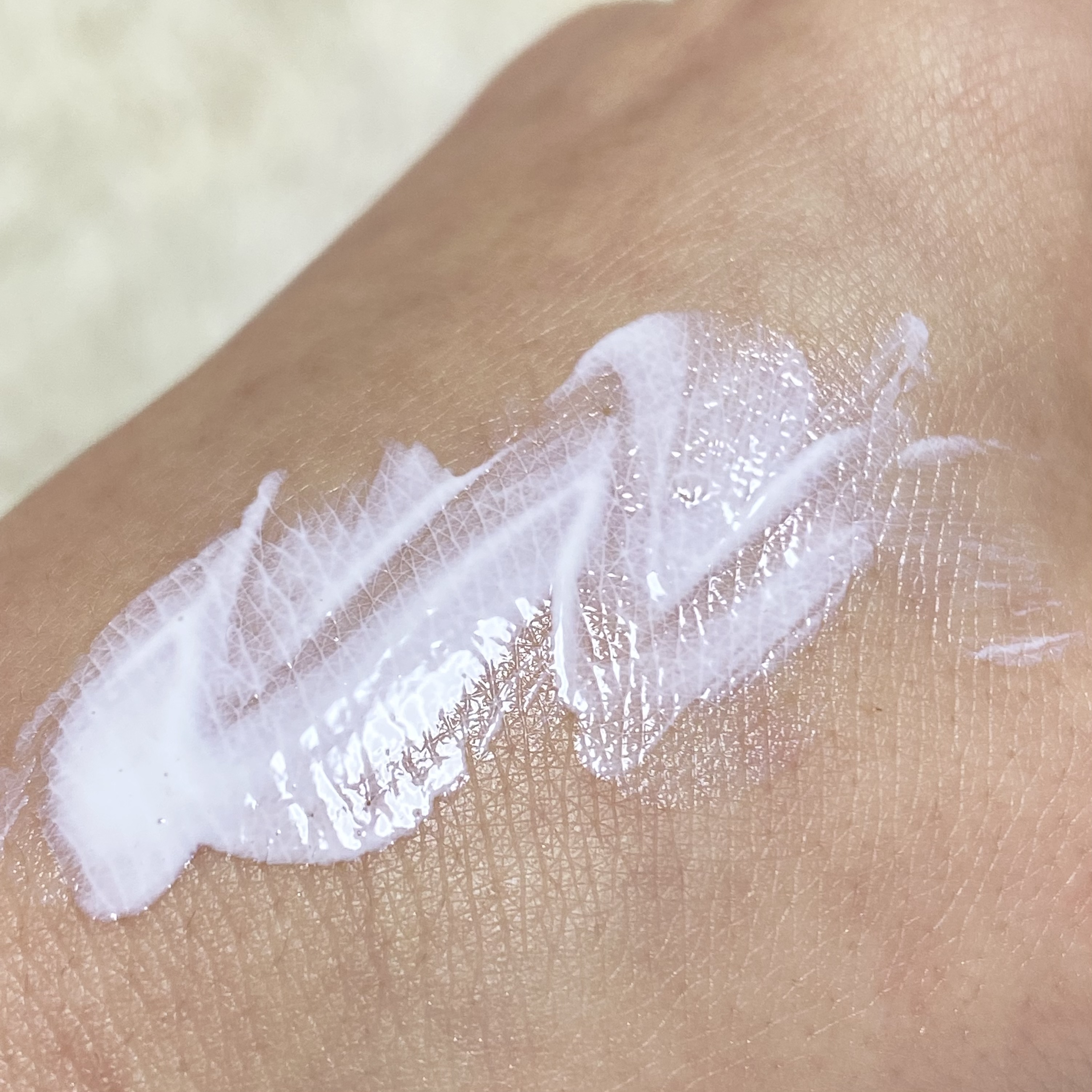 ETVOS 【医薬部外品】UVケアしながら美白するスキンケア発想の薬用美白朝用美容液「ミネラルUVホワイトセラム/SPF35 PA+++」【30日間返品保証】 2枚目