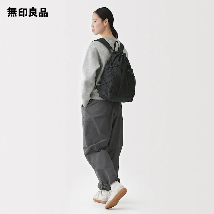 無印良品 撥水リップストップリュックサック 1枚目