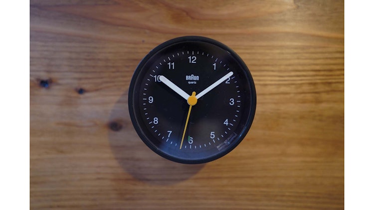 BRAUN BC12 Analog Alarm Clock 1枚目