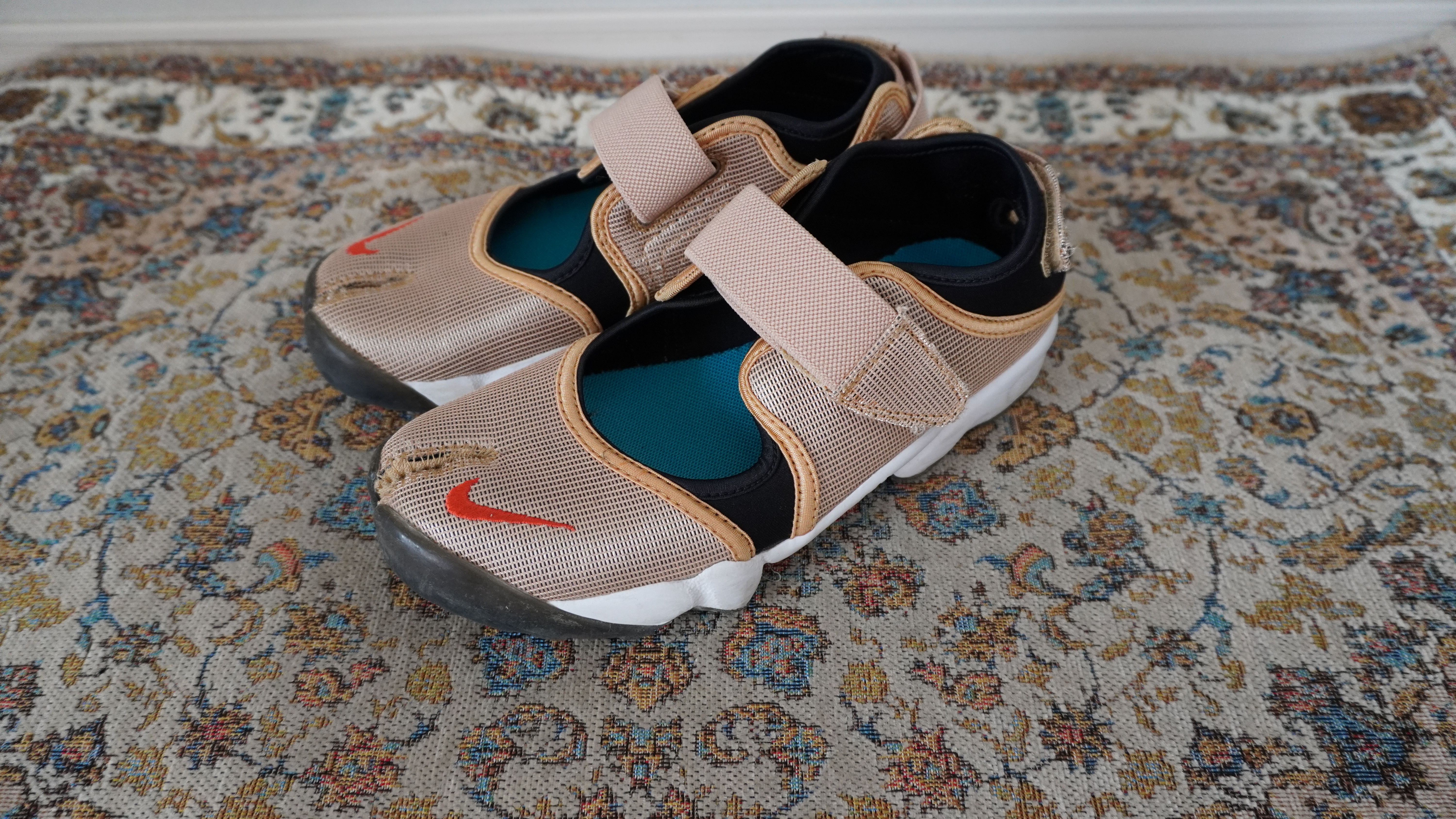 Nike BEAUTY & YOUTH UNITED ARROWS ＜NIKE＞WOMENS AIR RIFT エアリフト/スニーカー ビューティ＆ユース ユナイテッドアローズ シューズ・靴 スニーカー ホワイト ブラック【送料無料】 4枚目