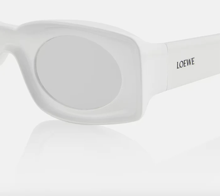 LOEWE アセテートサングラス ホワイト 2枚目