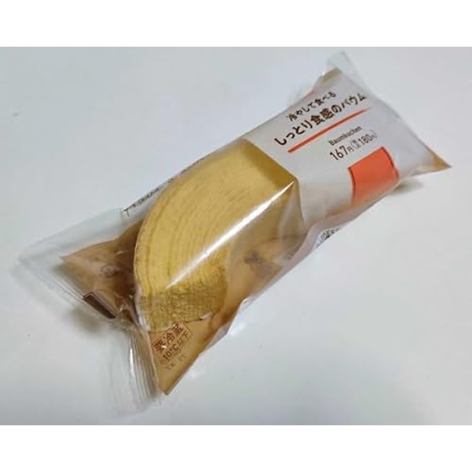 ファミリーマート 冷やして食べるしっとり食感のバウム 1枚目