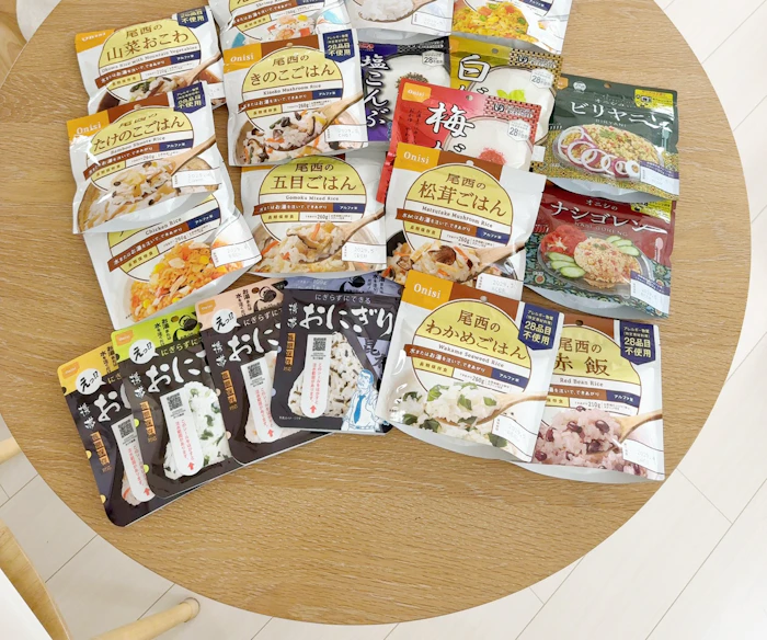 【今だけ10%OFF】アルファ米 全種類 完全制覇 22種類 22食 7日分 尾西食品 非常食セット | 長期保存 賞味期限5年 非常食 保存食 7日 1週間 防災グッズ 尾西 ごはん ご飯 おにぎり おかゆ エスニック カレー 災害用 備蓄 防災【レビュー投稿で300円OFFクーポン】【2609ss】 1枚目