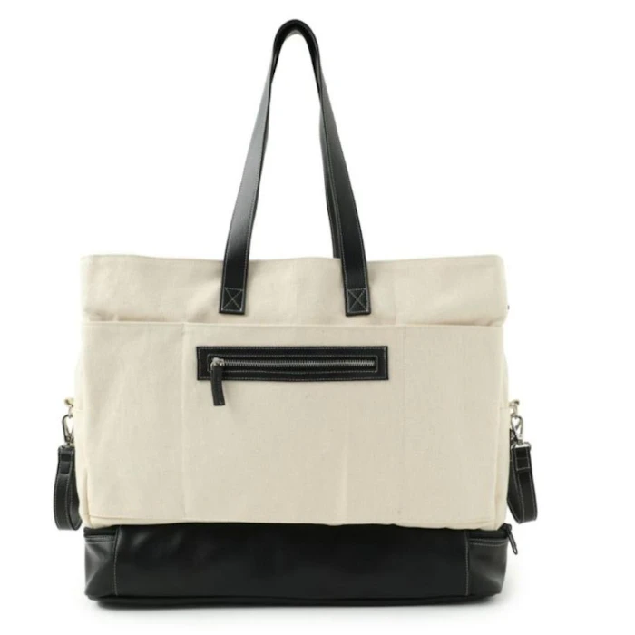 AJUGA. キャンバストートBAG 1枚目