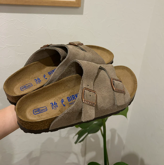 BIRKENSTOCK BIRKENSTOCK ZURICH SUEDE LEATHER -NARROW- ビルケンシュトック チューリッヒ スエードレザー ナローフィット レディース TAUPE ベージュ BKS-50463 1枚目