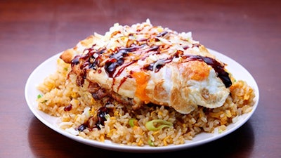 チャイナ飯店 玉子チャーハン 1枚目