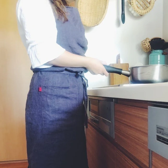 Lino e Lina(リーノ・エ・リーナ) マノン フルエプロン レザン 2枚目