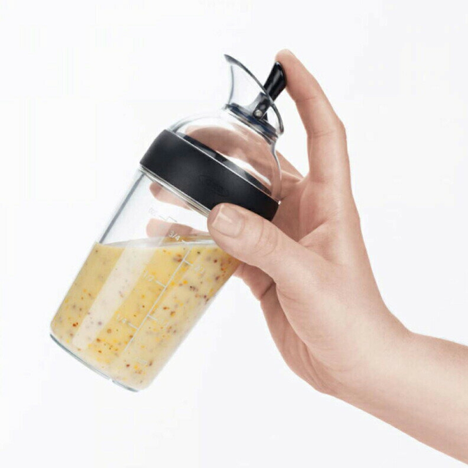 OXO(オクソ) OXO(オクソ)ドレッシングシェーカー小 200ml /ドレッシングボトル 調味料入れ 自家製ドレッシング容器 ブラック 黒 グリーン 緑 計量 混ぜる 注ぐ 保存 オリーブオイルボトル ソースボトル 3枚目