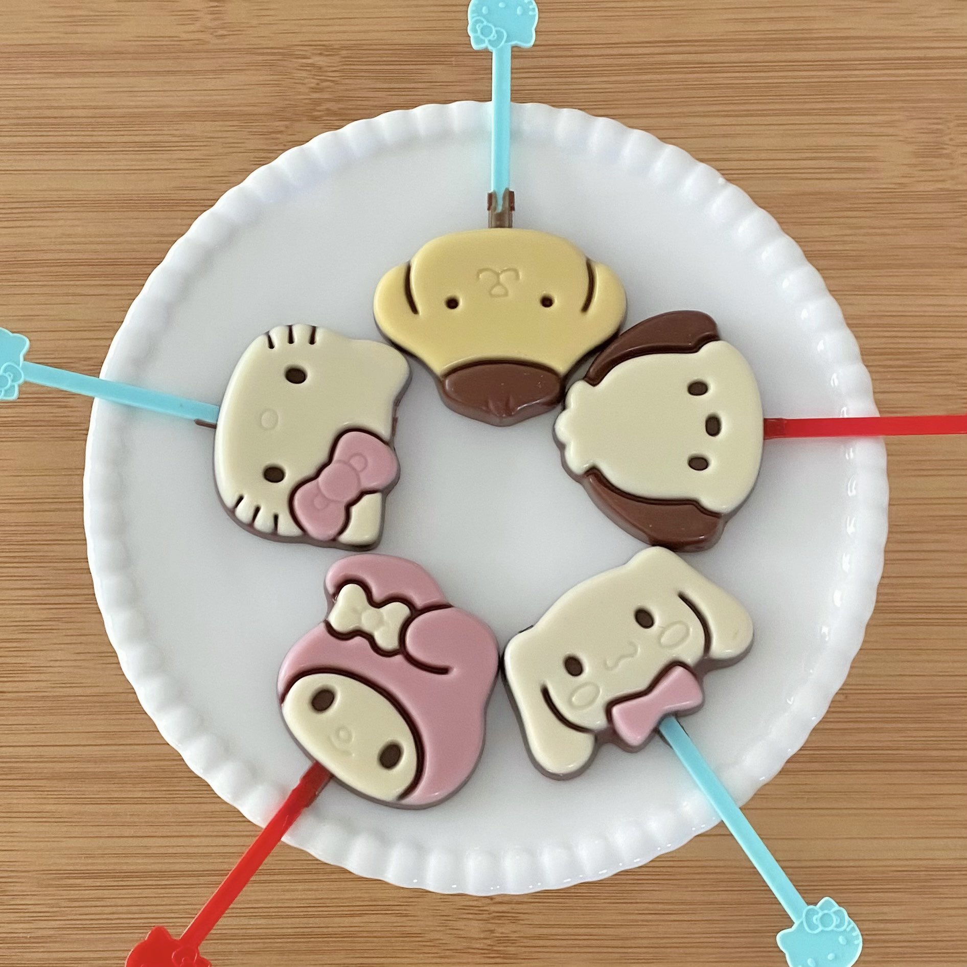 不二家  1本サンリオキャラクターズチョコレート 2枚目