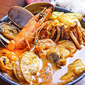 スープカリー 奥芝商店 北海道の恵み!竜宮の賄い海鮮スープカレー北海道の恵み!竜宮の賄い海鮮スープカレー 1枚目