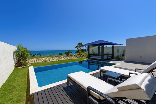 紺碧ザ・ヴィラオールスイート 1枚目