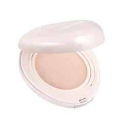 WAKEMAKE ウォーターグローコーティングクッション SPF50+/PA++++ 1枚目