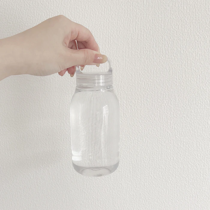 KINTO(キントー) WATER BOTTLE ウォーター ボトル 300ml 水筒 ボトル タンブラー おしゃれ シンプル KINTO ハンドル 持ち手 アウトドア 水 お茶 仕事 ウォーターボトル ドライブ マイボトル 1枚目