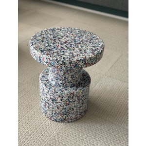 Normann Copenhagen NORMANN サイモン レガルド ビット リサイクル LDPE スツール 42cm x 36cm Simon Legald Bit recycled LDPE stool 42cm x 36cm 1枚目