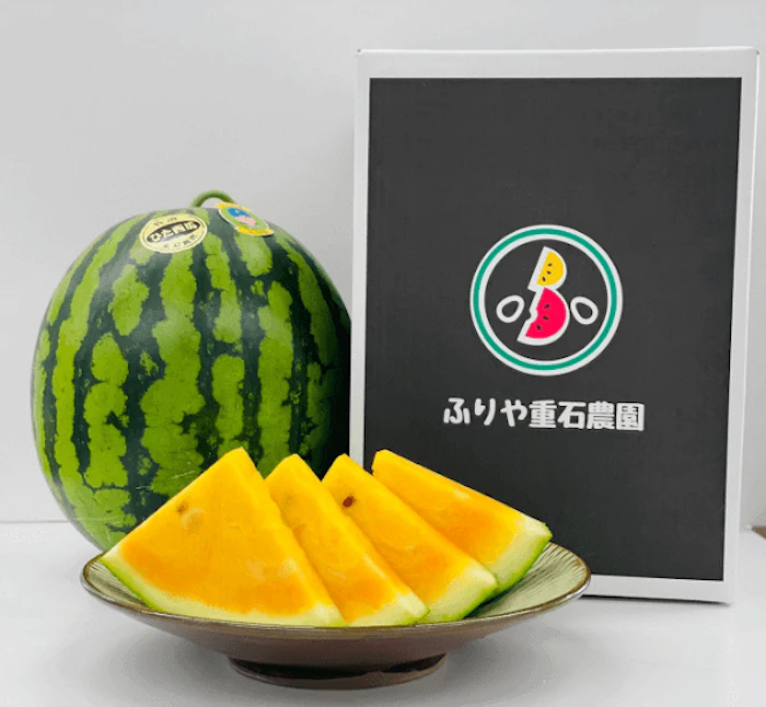 ふりや重石農園 金色羅皇 1枚目
