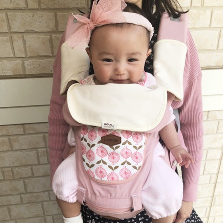アイエンジェル 抱っこひも 前向き抱き 1枚目