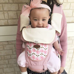 アイエンジェル 抱っこひも 前向き抱き 1枚目