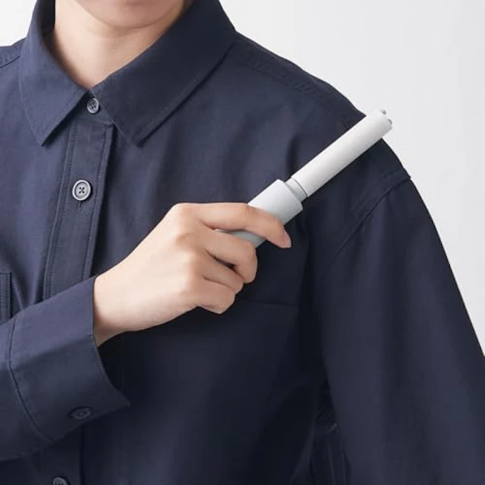 無印良品 携帯用衣類クリーナー 4枚目