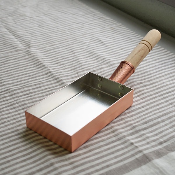 工房アイザワ純銅玉子焼器関西型9cm(9×15cm)純銅製内側純錫引き[プロ仕様純銅製ふんわり玉子焼き][沖縄・北海道配送不可] 3枚目