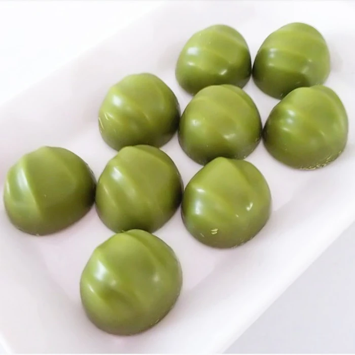 明治 マカダミアチョコレート 濃い抹茶9粒×10入 2枚目