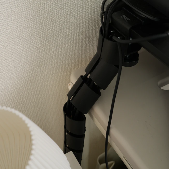 サンワダイレクト 昇降デスク用 ケーブルカバー 1枚目