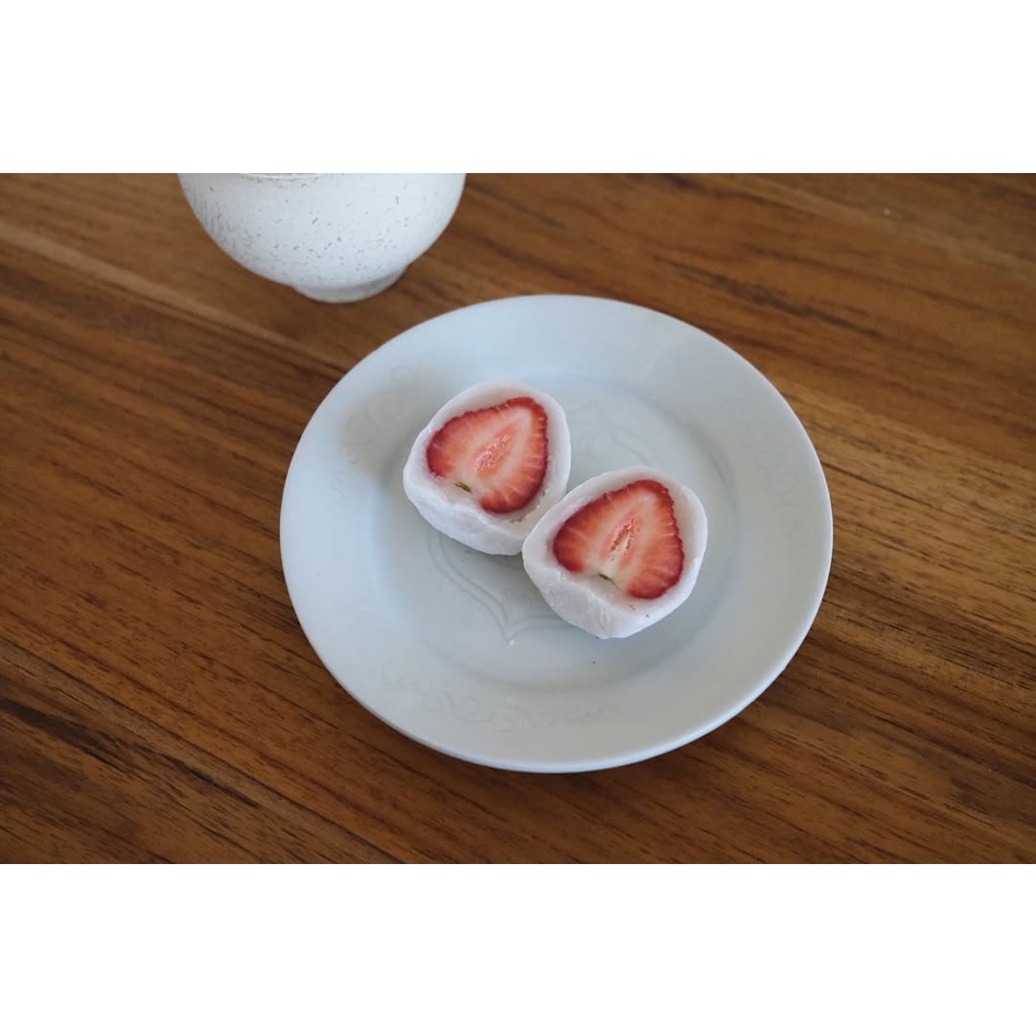 いちご大福と茶菓のお店 あか 桃薫 1枚目