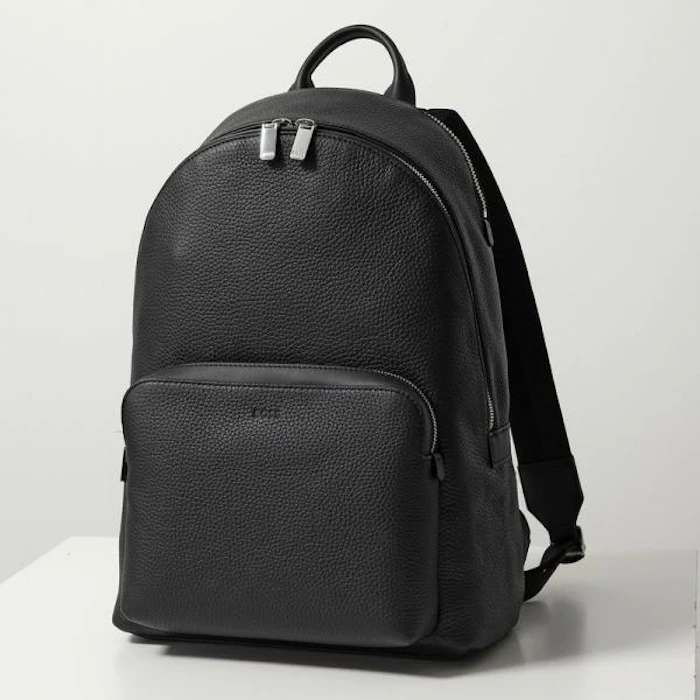 HUGO BOSS イタリアンレザー バックパック 1枚目