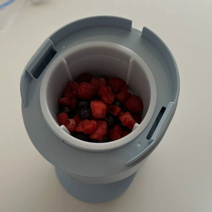 ドウシシャ 電動ふわふわとろ雪かき氷器 3枚目