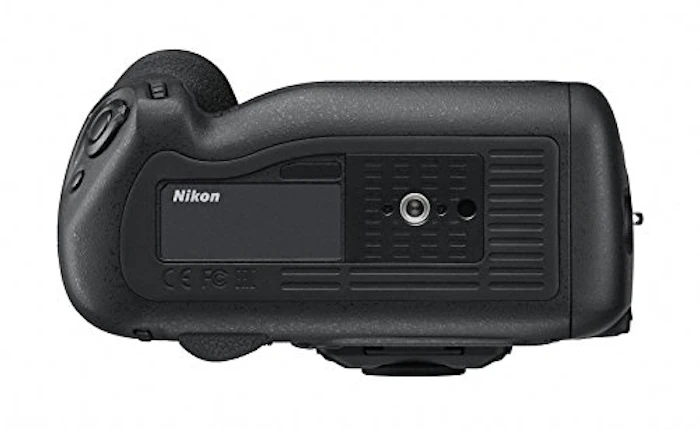 Nikon D6 ボディ 6枚目