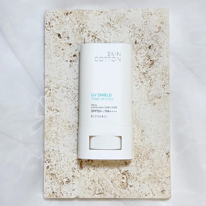 スキンコットン UVシールド トーンアップスティック SPF50+ PA++++ 日焼け止めスティック 1枚目