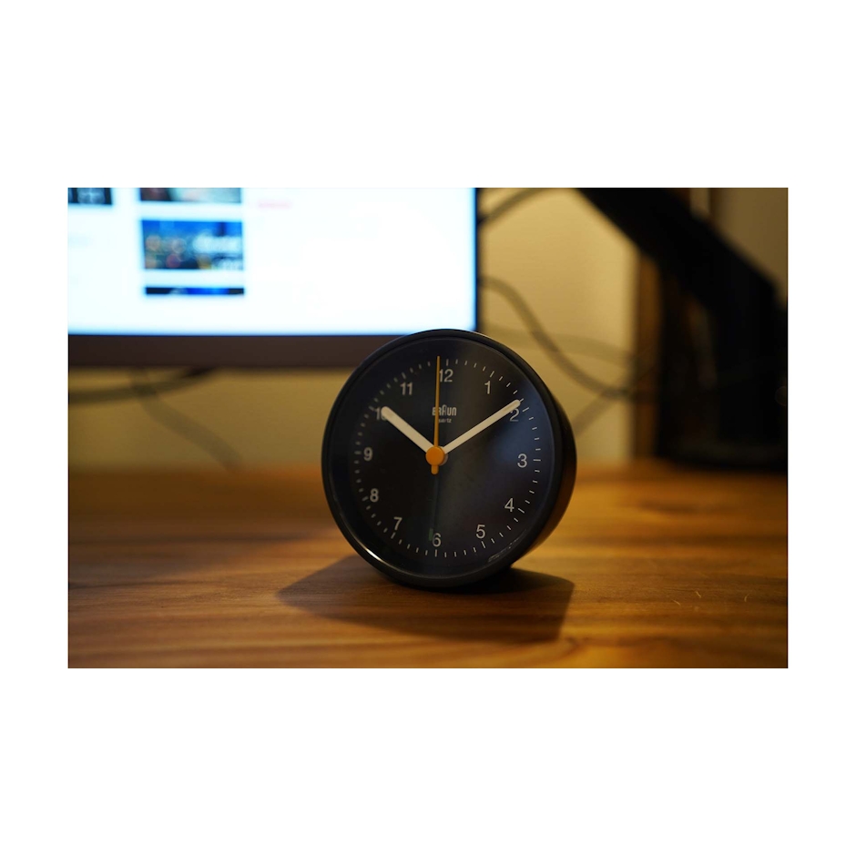 BRAUN BC12 Analog Alarm Clock 2枚目