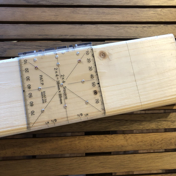 清水製作所 ラクダ 2×4定規 1枚目