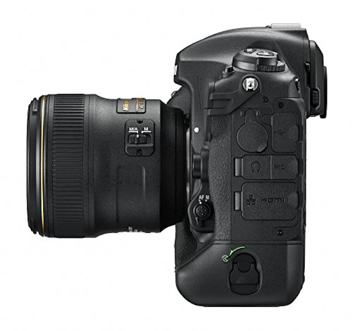 Nikon D6 ボディ 7枚目